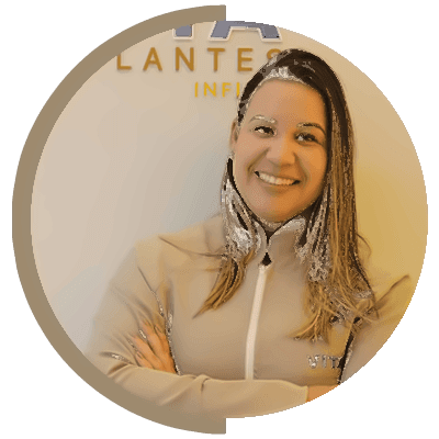 Dra. Lyliane, Endodontista da Clínica Vita Implantes em Goiânia